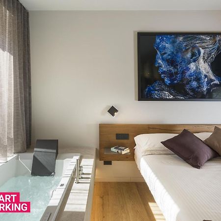 Aera Luxury Suites By Wonderful Italy Catania Exteriör bild