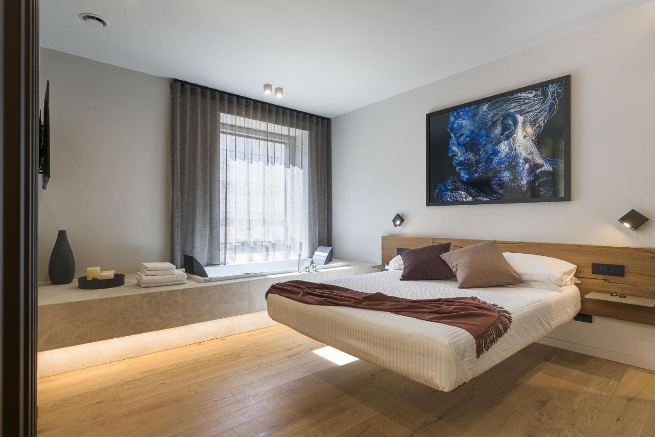 Aera Luxury Suites By Wonderful Italy Catania Exteriör bild